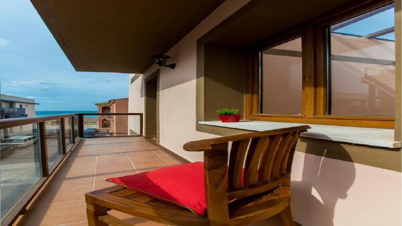 La Casa Del Polo- Alltarifa Bagian luar foto